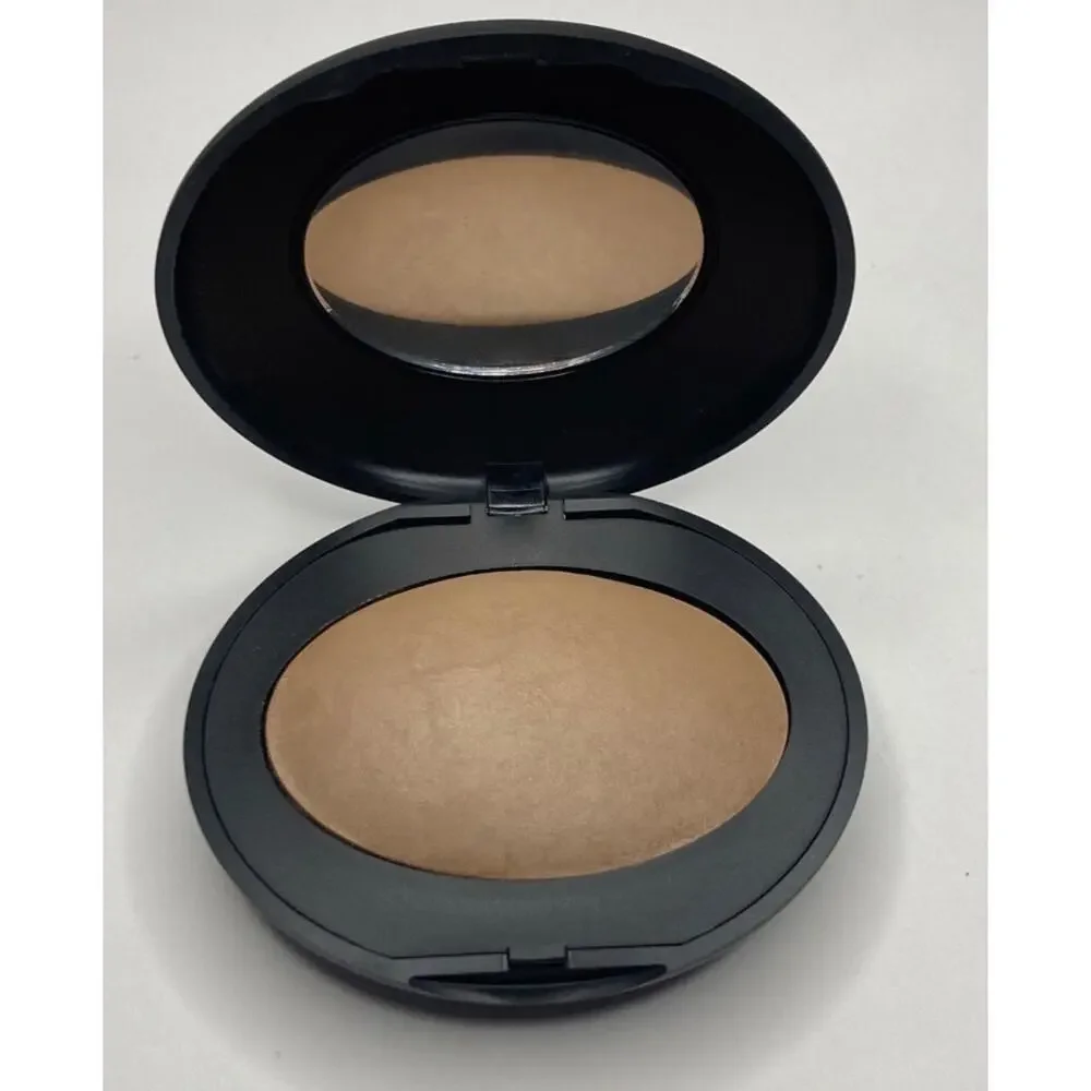 Laura Geller Baked Elements Foundation Deep